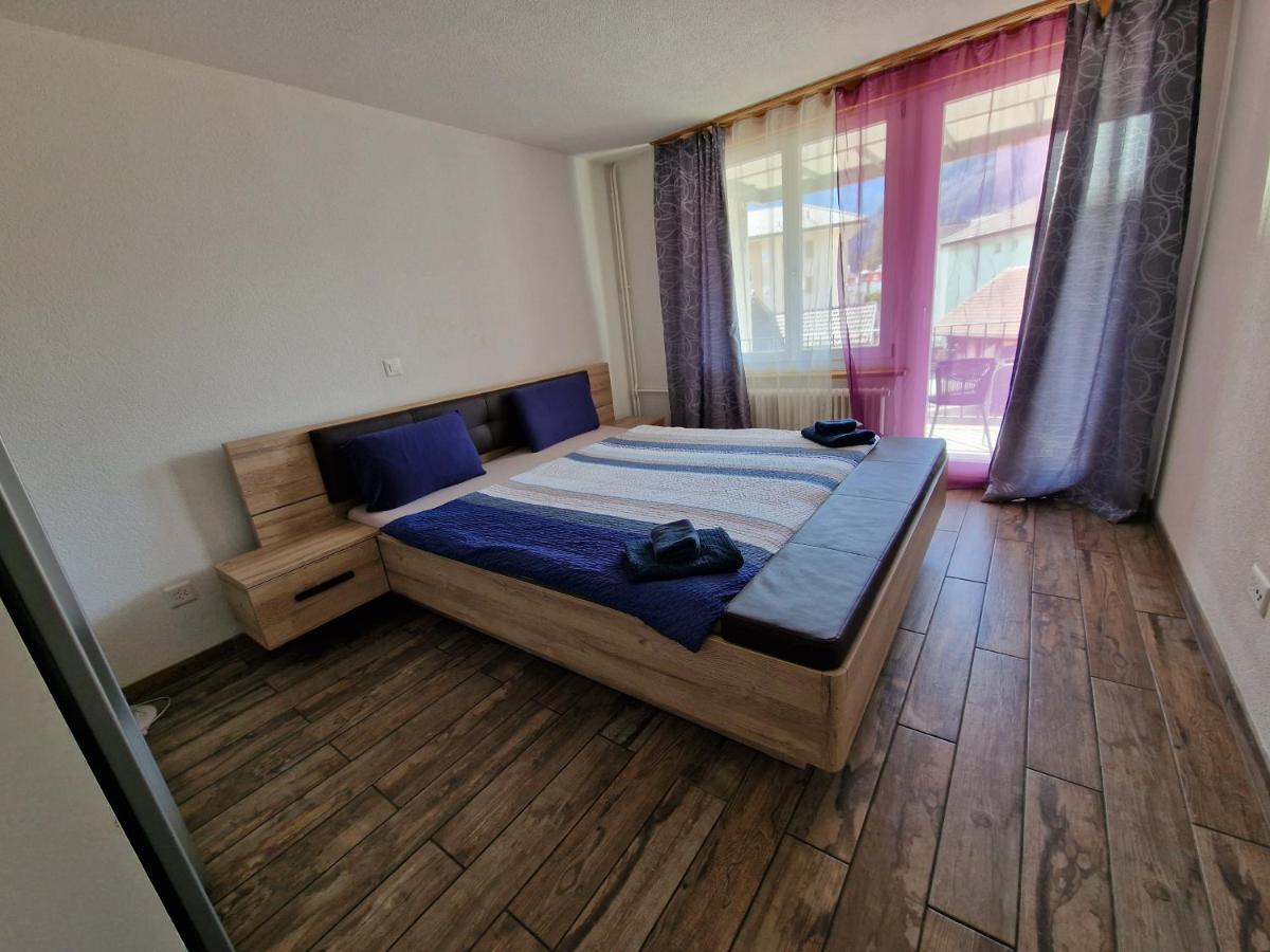 Family Friendly Apartment In The Heart Of インターラーケン エクステリア 写真