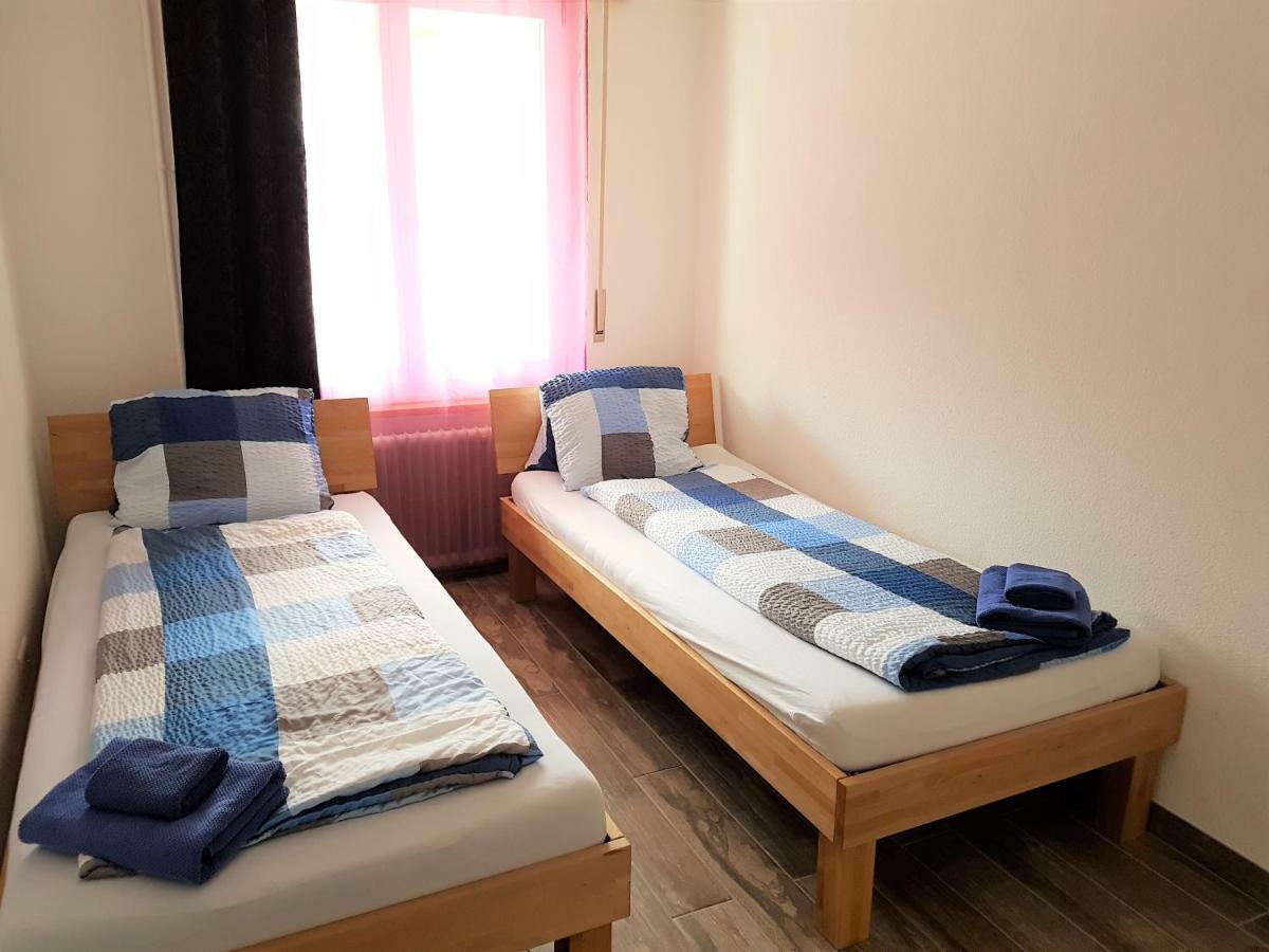 Family Friendly Apartment In The Heart Of インターラーケン エクステリア 写真