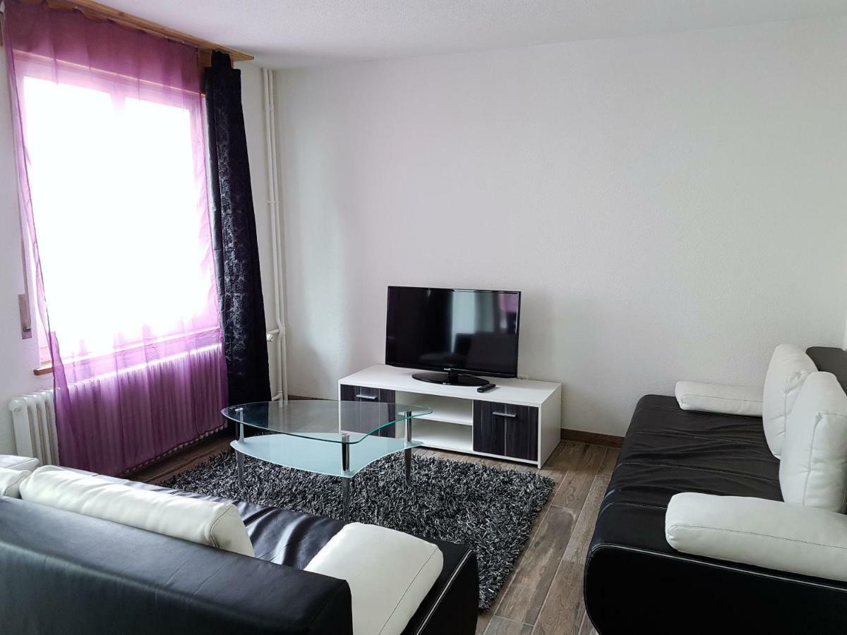 Family Friendly Apartment In The Heart Of インターラーケン エクステリア 写真